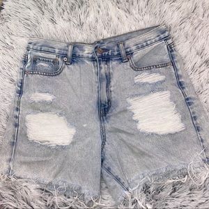 AEO Mom Distressed denim shorts
